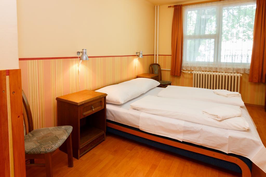 Hostel Flandria Budapest Værelse billede