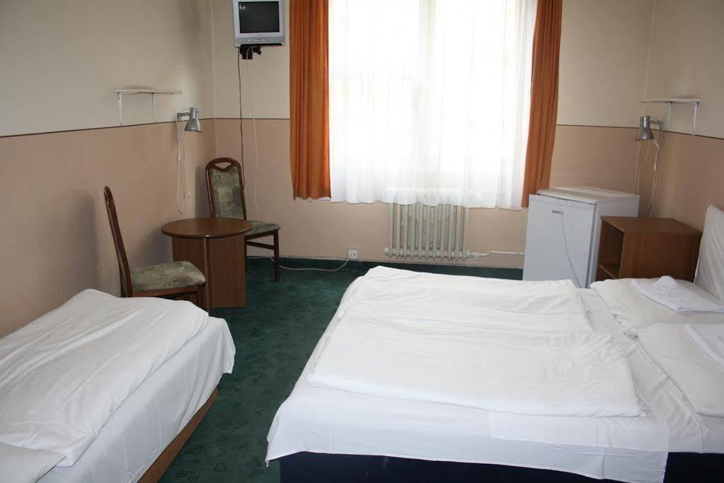 Hostel Flandria Budapest Eksteriør billede